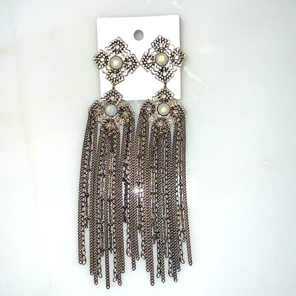 Free People Jewelry - Free People Fringe Earrings